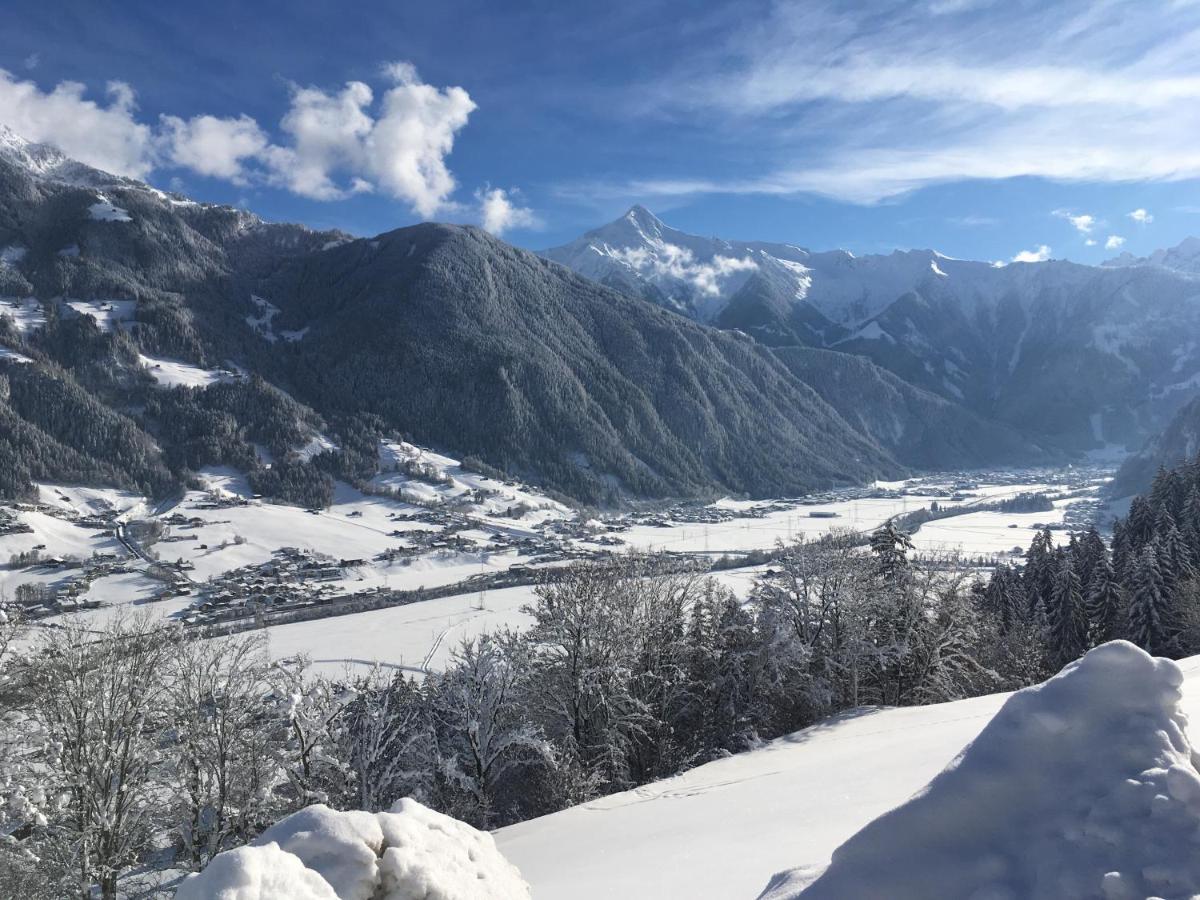 Landhaus Katharina Bis 12 Personen Mit Saunachalet Und Blick Auf Die Bergwelt Des Zillertals Hippach Kültér fotó